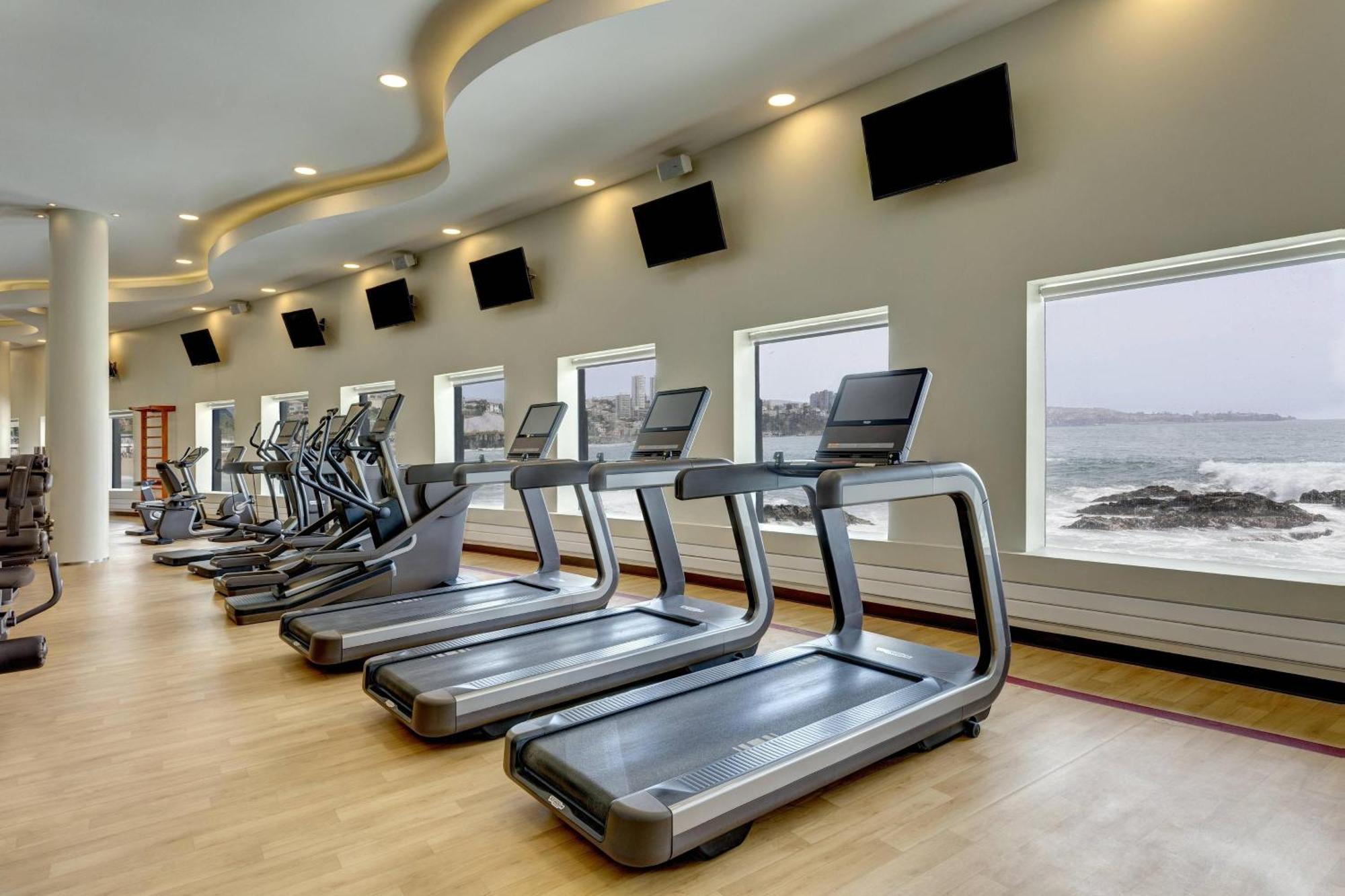 Sheraton Miramar Hotel & Convention Center Vina del Mar Buitenkant foto The gym at the hotel