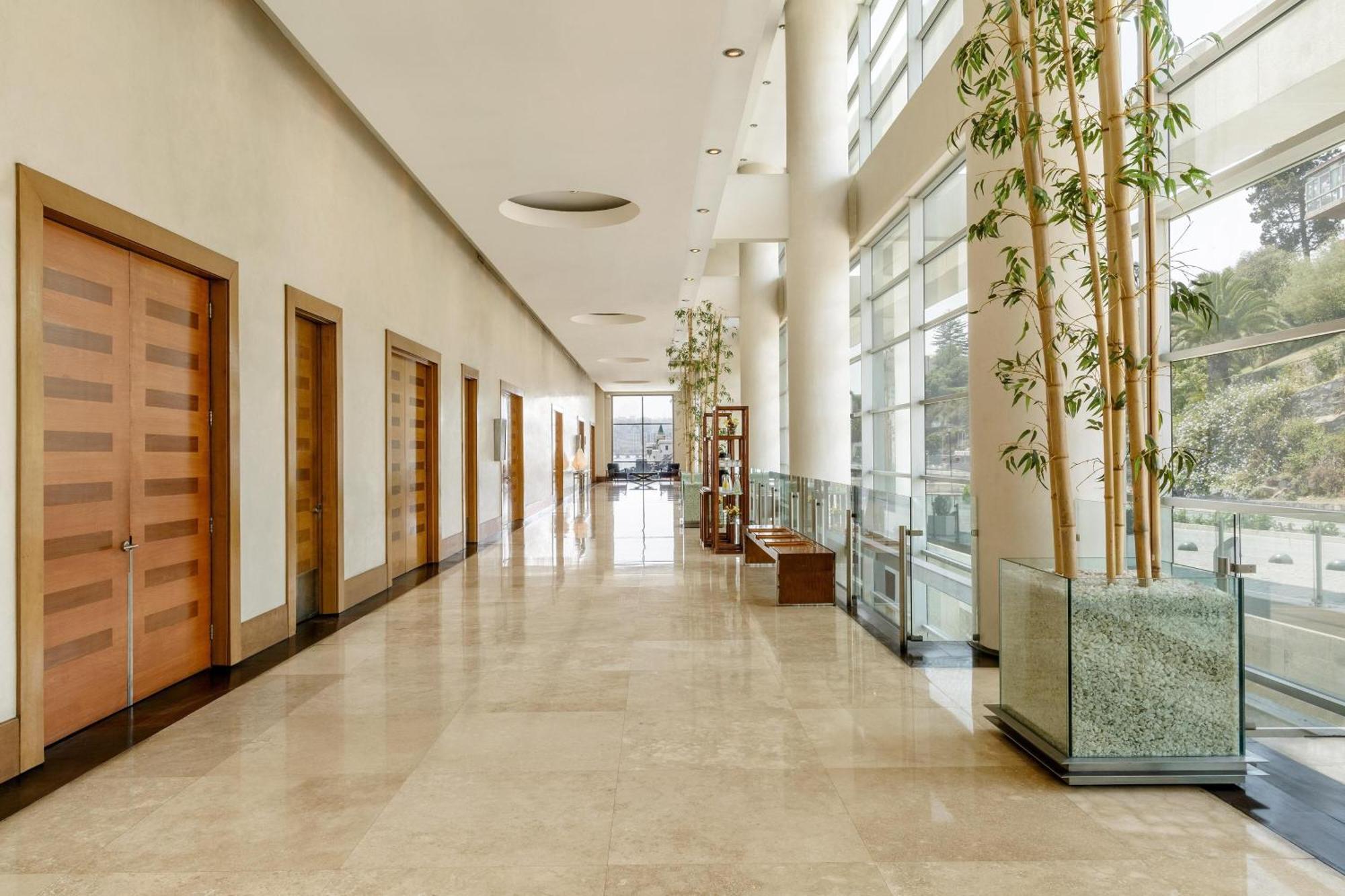 Sheraton Miramar Hotel & Convention Center Vina del Mar Buitenkant foto Interior of the hotel