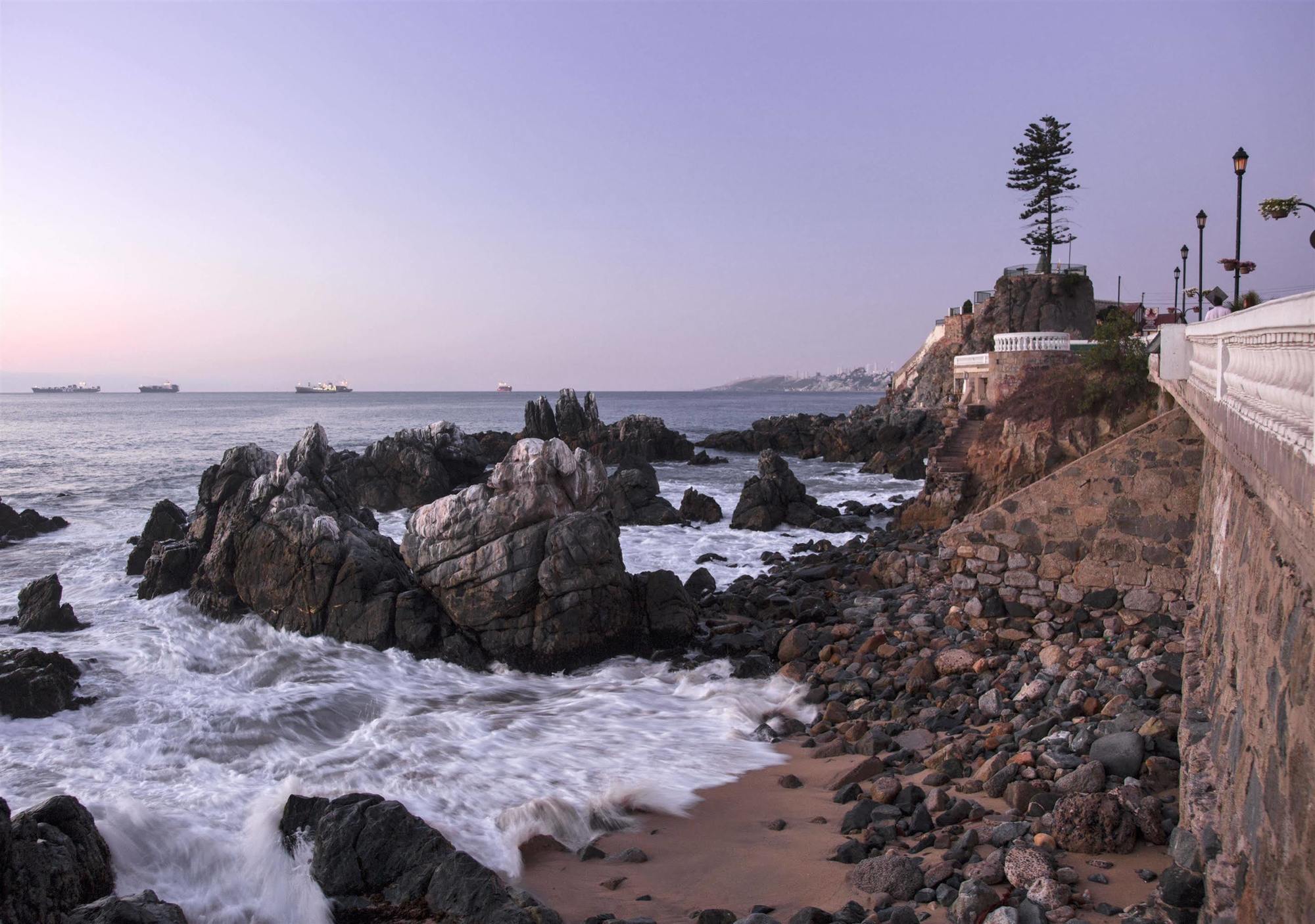 Sheraton Miramar Hotel & Convention Center Vina del Mar Buitenkant foto View of the coast of the city of La Jolla, California.